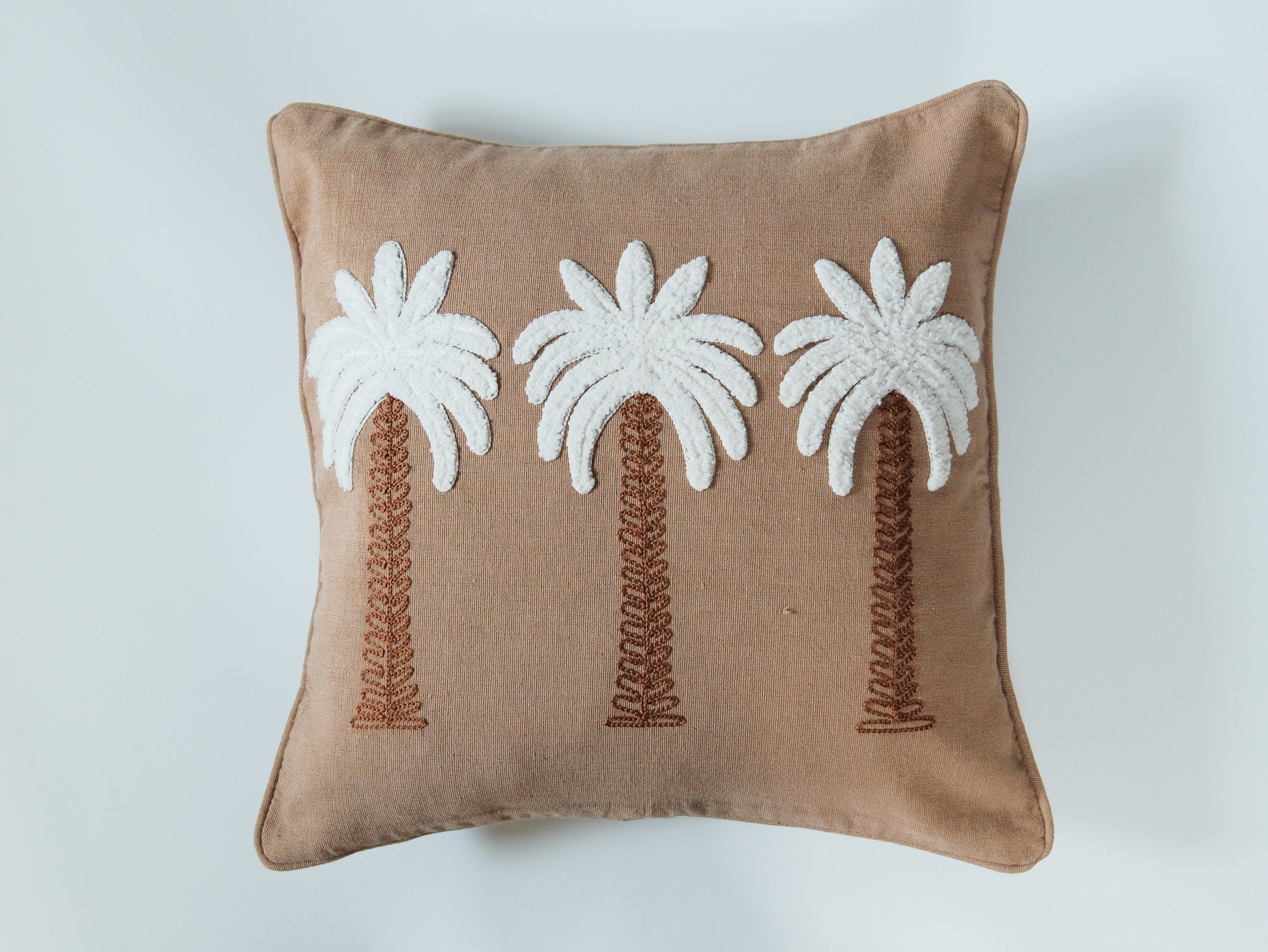 Fuzzy Palm Pals ｜毛絨絨的棕櫚夥伴