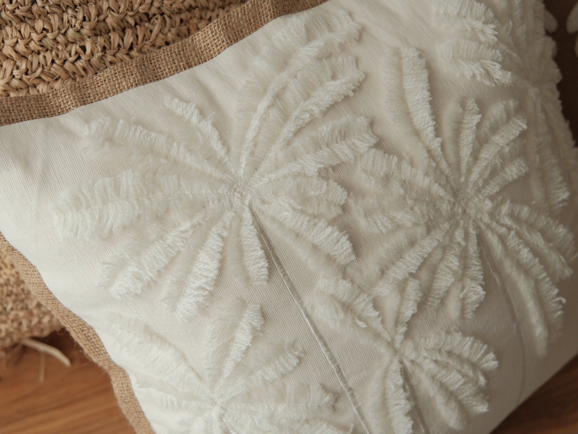 Palm Whispers｜棕櫚悄悄話